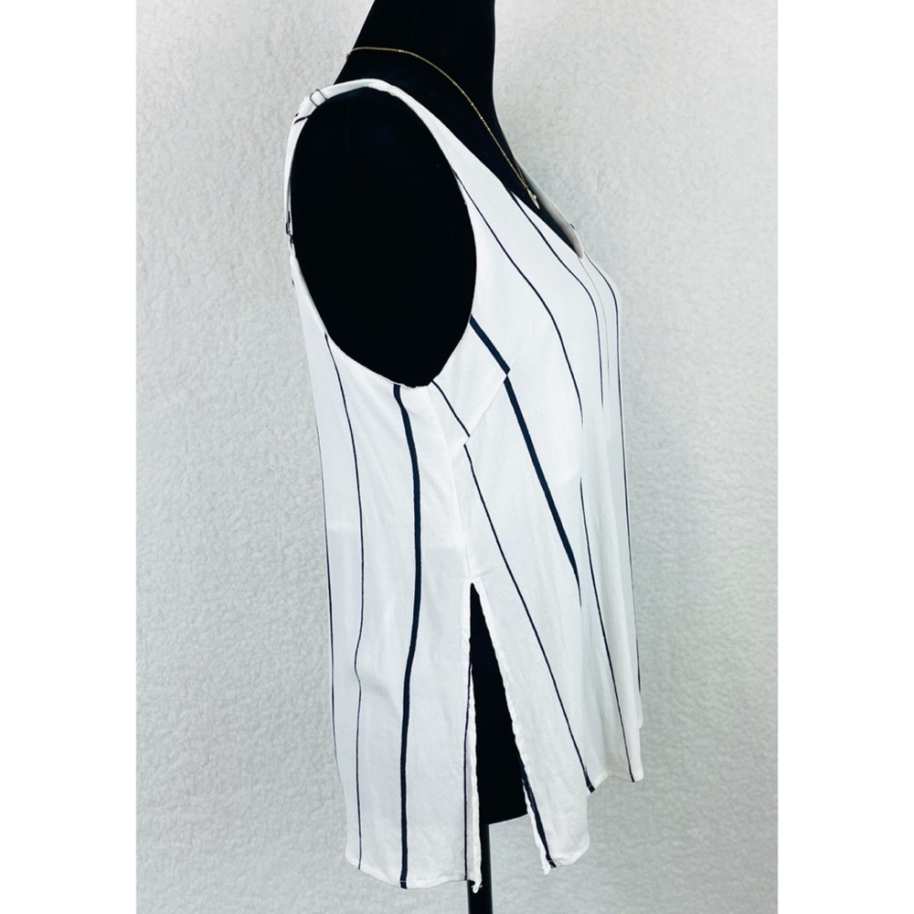 HONEY PUNCH • White Striped Side Slit Tank Top, S - Picture 9 of 13